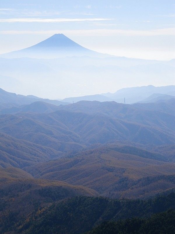 五丈岩のてっぺんから富士山