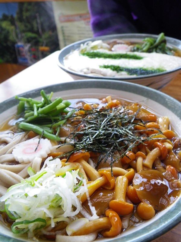 高尾の「そば」はバカにできない旨さです！